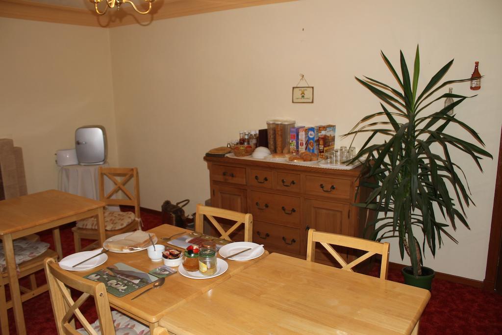The Black Bull Inn Inverurie Bagian luar foto