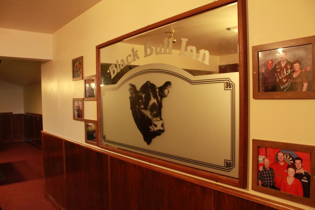 The Black Bull Inn Inverurie Bagian luar foto