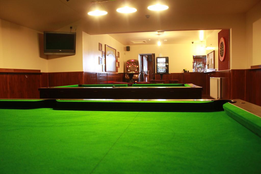 The Black Bull Inn Inverurie Bagian luar foto